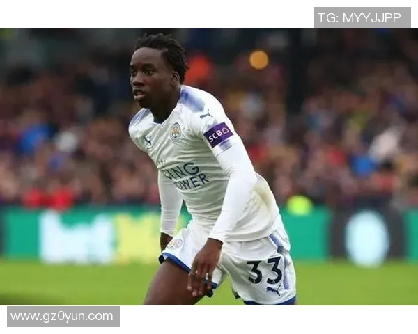 里昂与第戎精彩对决复盘分析揭示比赛关键时刻与战术变化